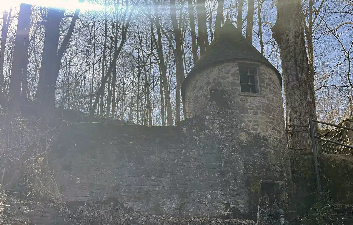 Spring Castle at Rock Island State Park - Trails & Tap